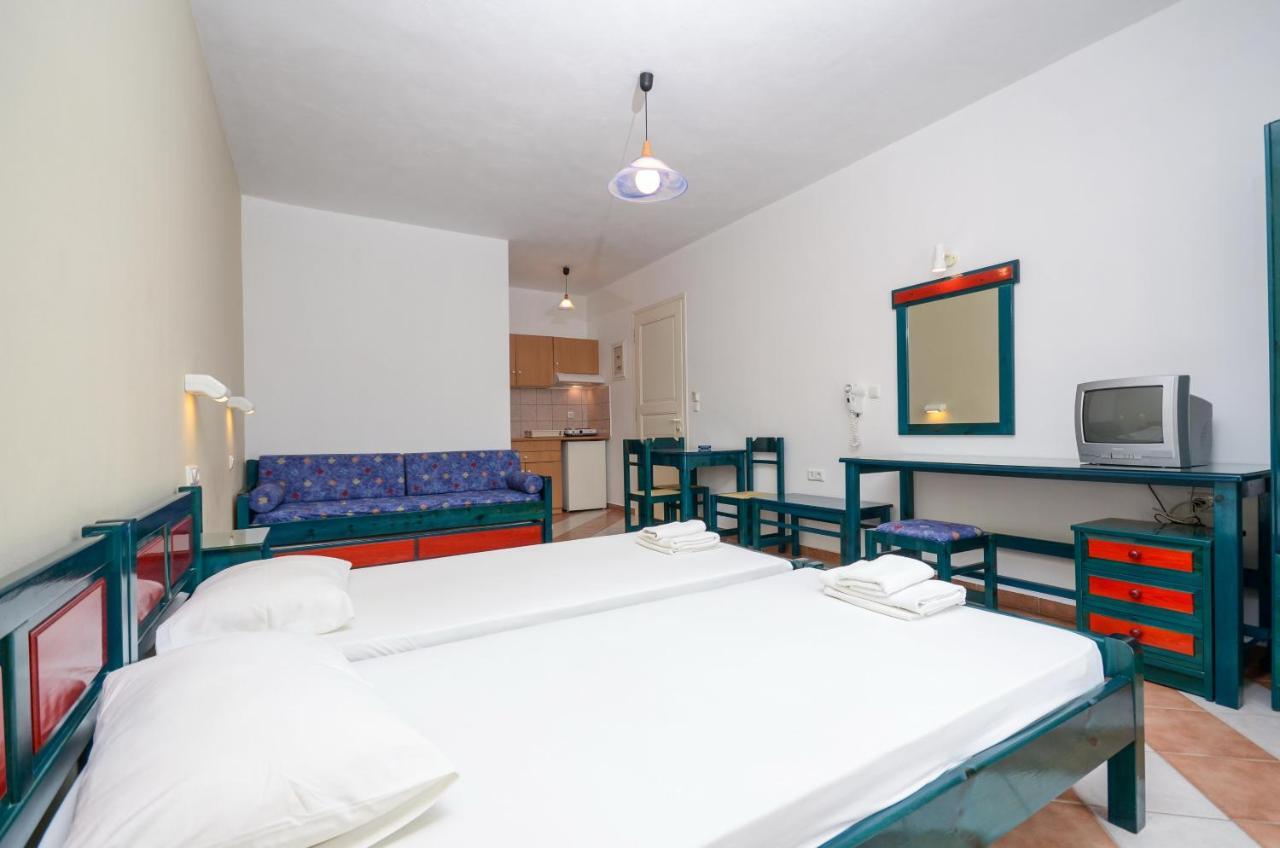 Hotel Fanis Agia Anna  Luaran gambar