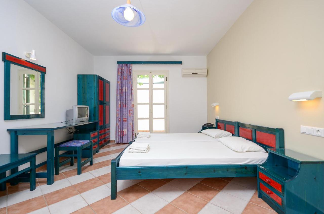 Hotel Fanis Agia Anna  Luaran gambar